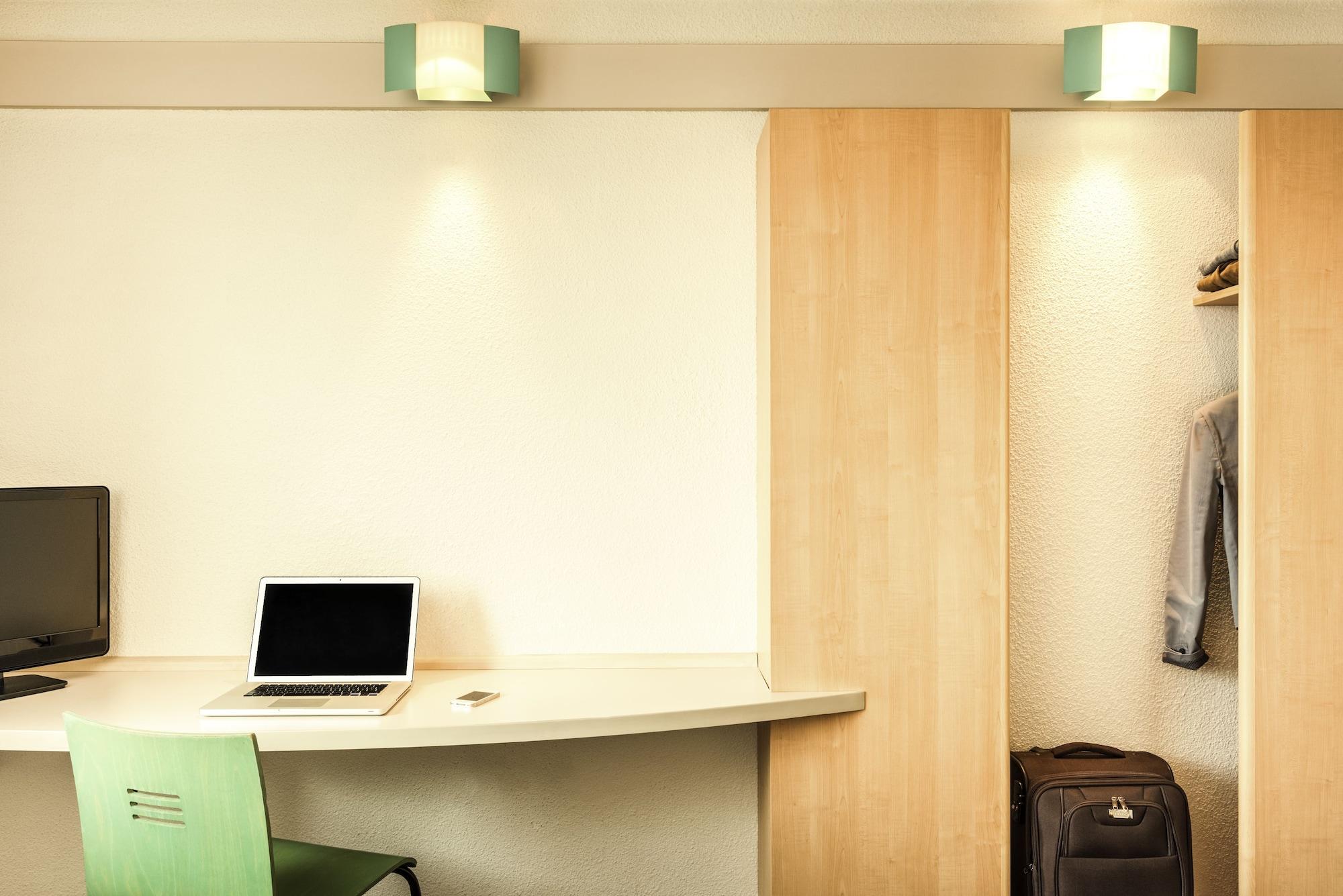 Ibis Paris Porte De Bercy Charenton-le-Pont Zewnętrze zdjęcie