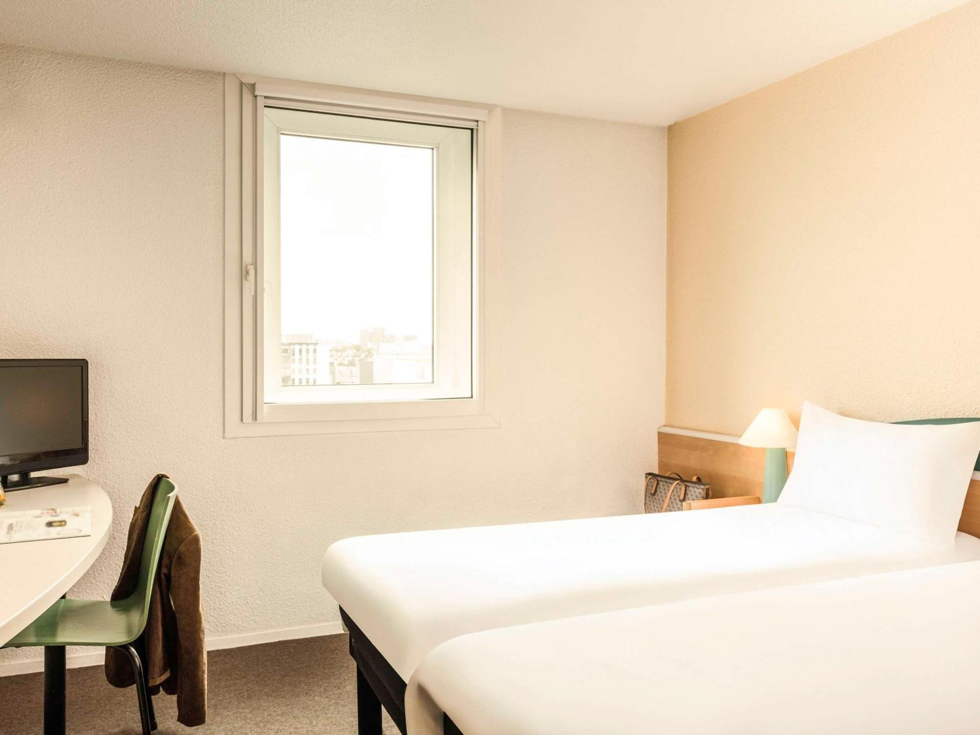 Ibis Paris Porte De Bercy Charenton-le-Pont Zewnętrze zdjęcie