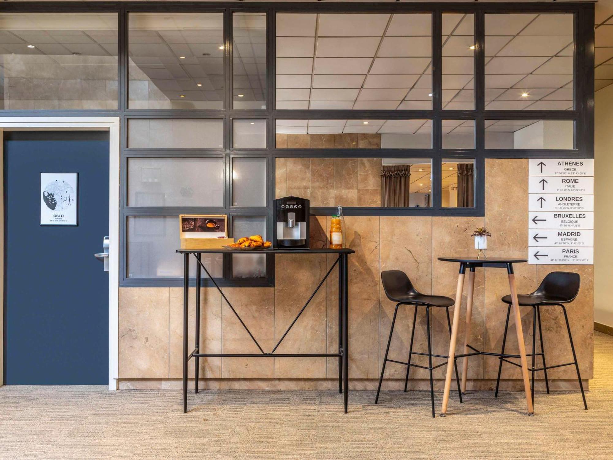 Ibis Paris Porte De Bercy Charenton-le-Pont Zewnętrze zdjęcie